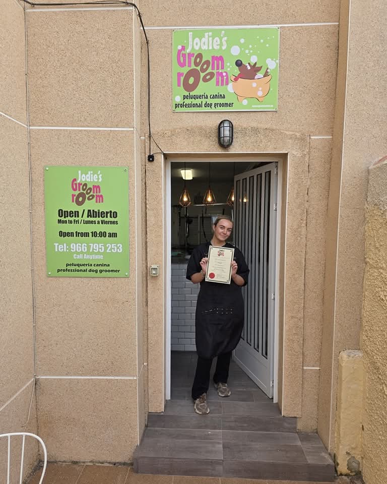 Kayleigh, From Ireland, lives in Murcia, Spain